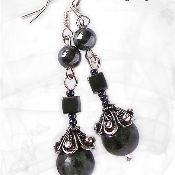 Handmade statement necklace - semi-precious gems - Picture 7 of 7